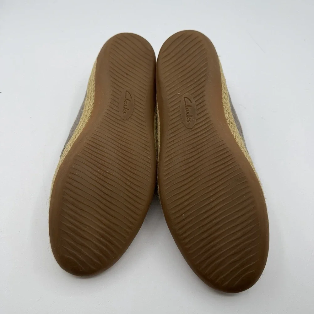 Clarks Danelly Molly Shoes Womens 9.5 M Metallic Gold Perforated Leather Slip On